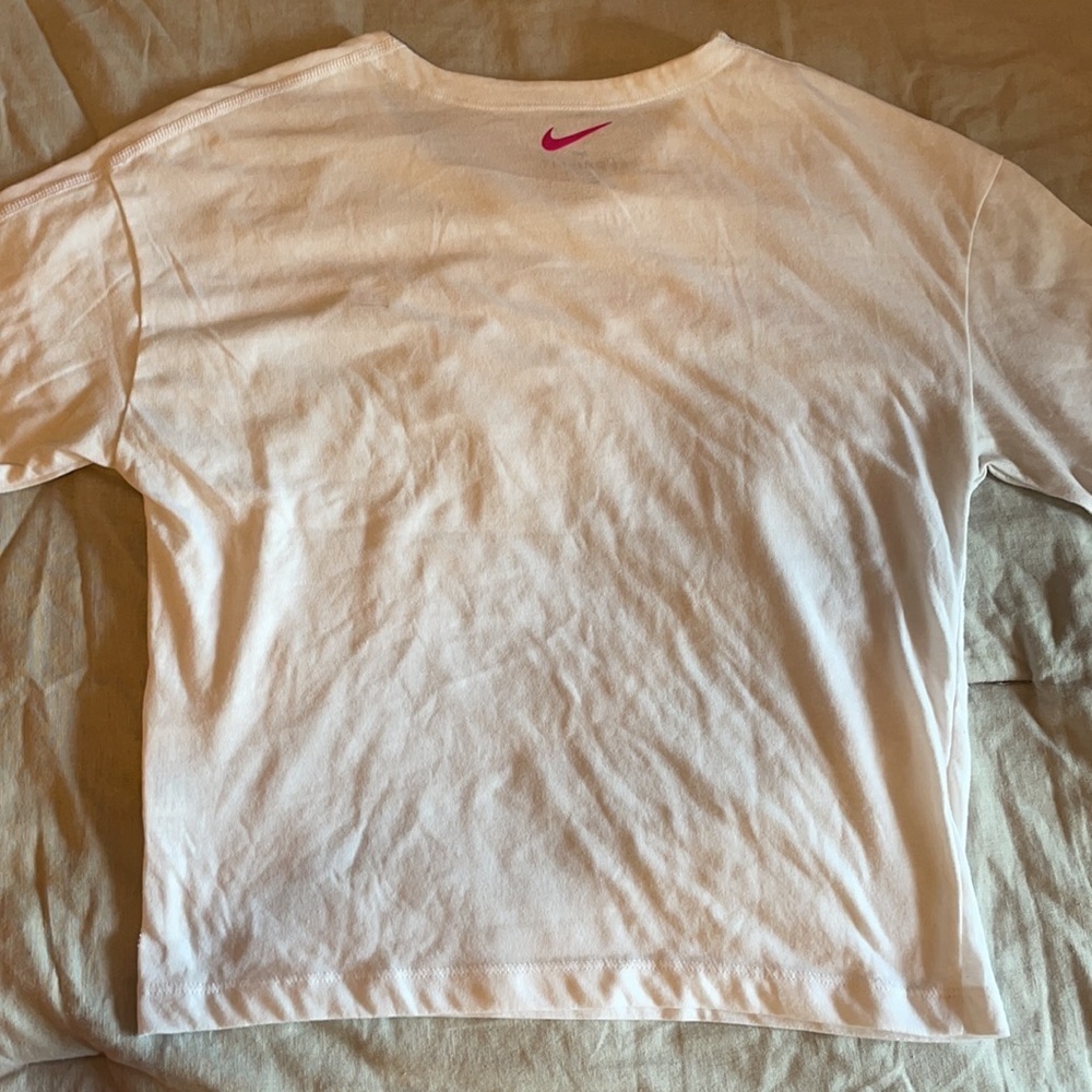 Nike shirt - Picture 3 of 3